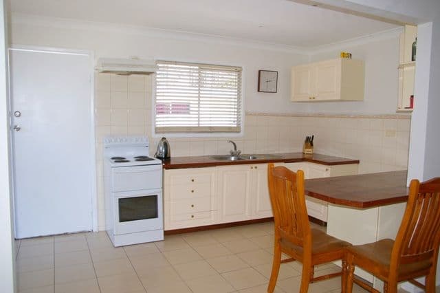39 Holborn Street, DECEPTION BAY QLD 4508, Deception Bay - Thumbnail 2
