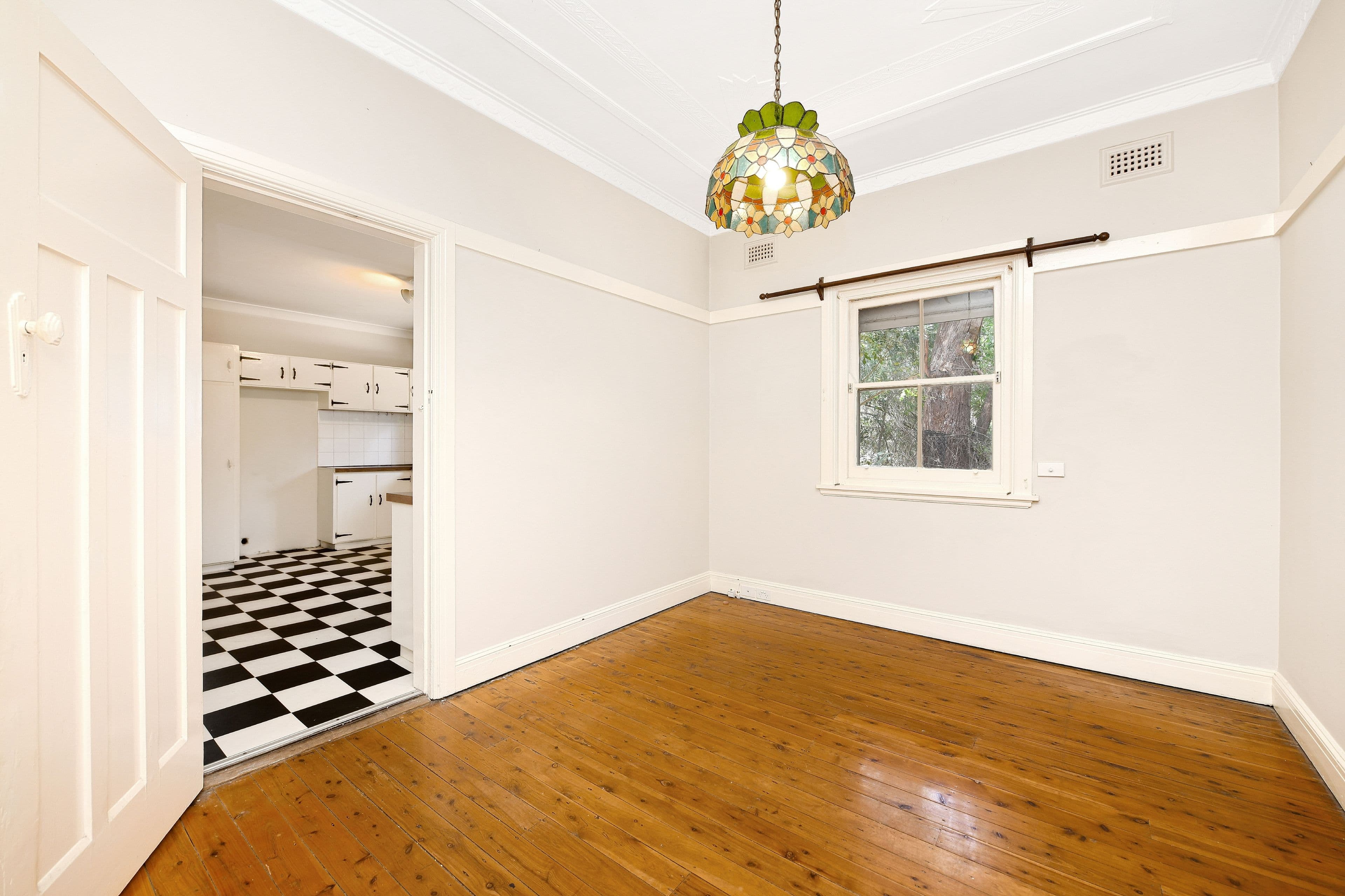 100 Vernon Avenue, Eastlakes NSW 2018, Eastlakes - Thumbnail 4
