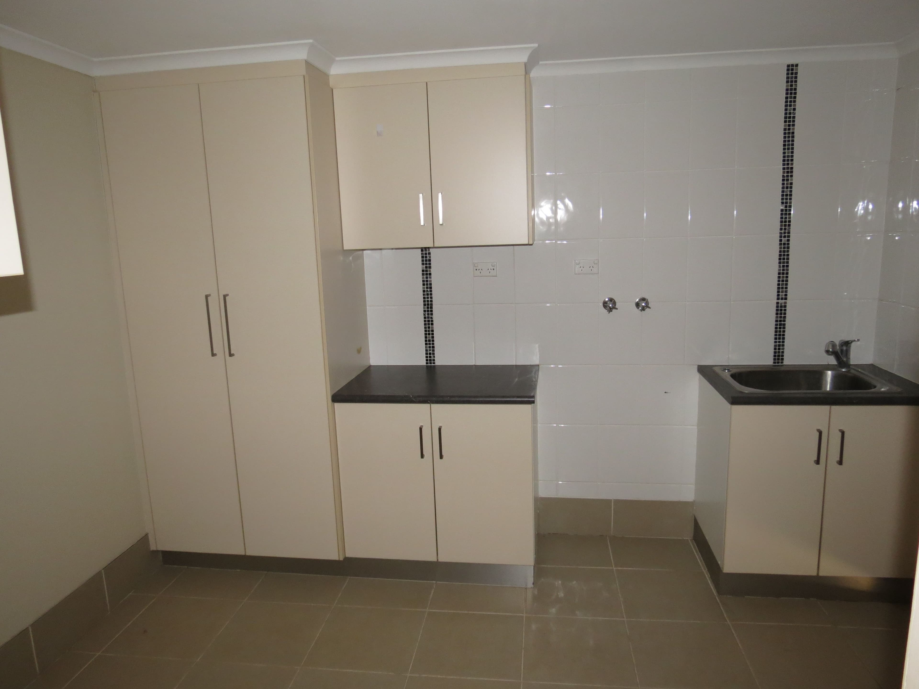 22 Bridgeman Street, Emerald QLD 4720, Emerald - Thumbnail 8