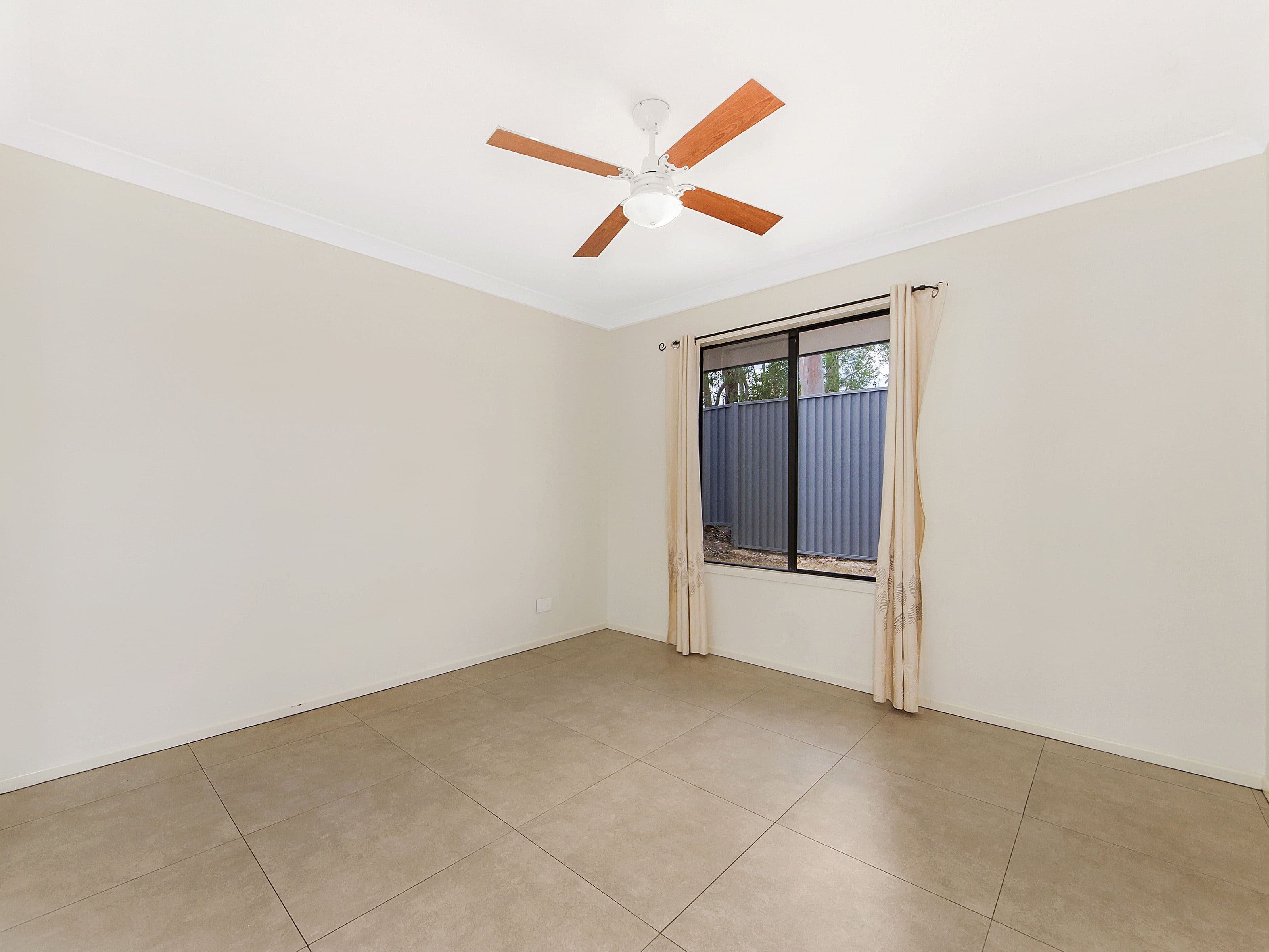 117 Michigan Drive, Oxenford QLD 4210, Oxenford - Thumbnail 8