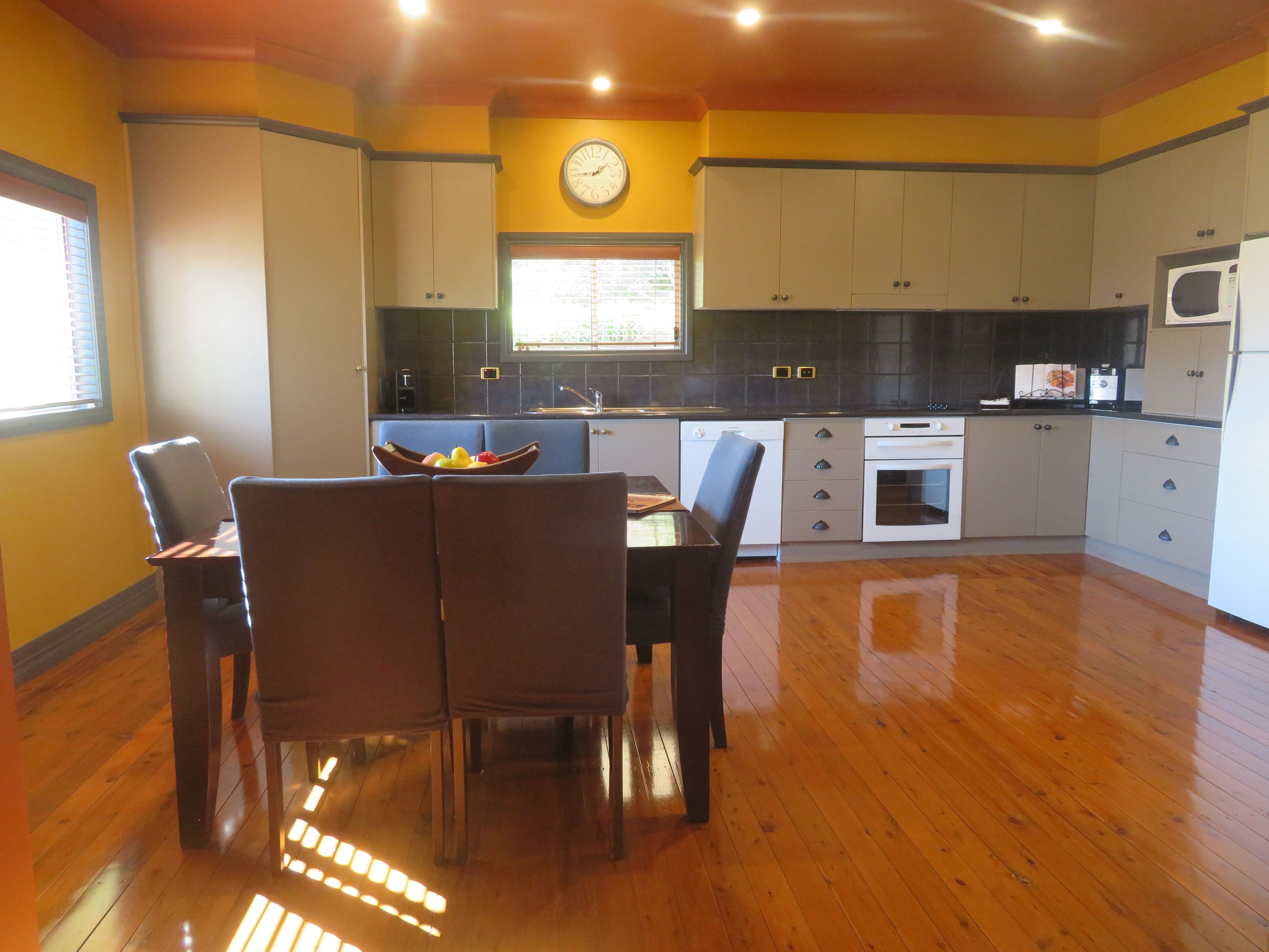 91 Punch Street, Gundagai NSW 2722, Gundagai - Thumbnail 7