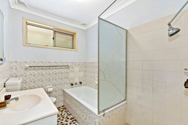31 Albatross Road, BERKELEY VALE NSW 2261, Berkeley Vale - Thumbnail 8