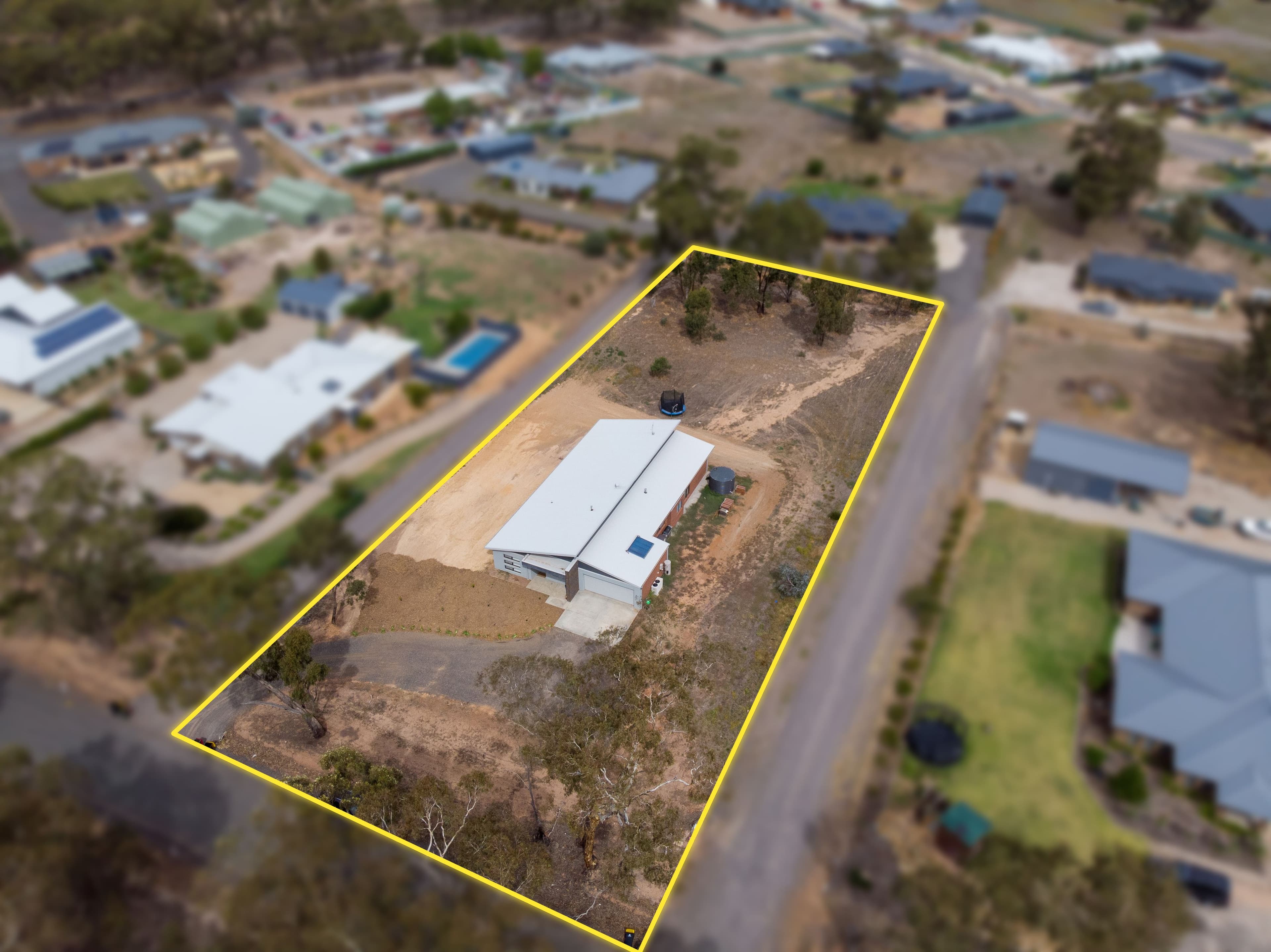 168 Pasley Street, Huntly VIC 3551, Huntly - Thumbnail 2