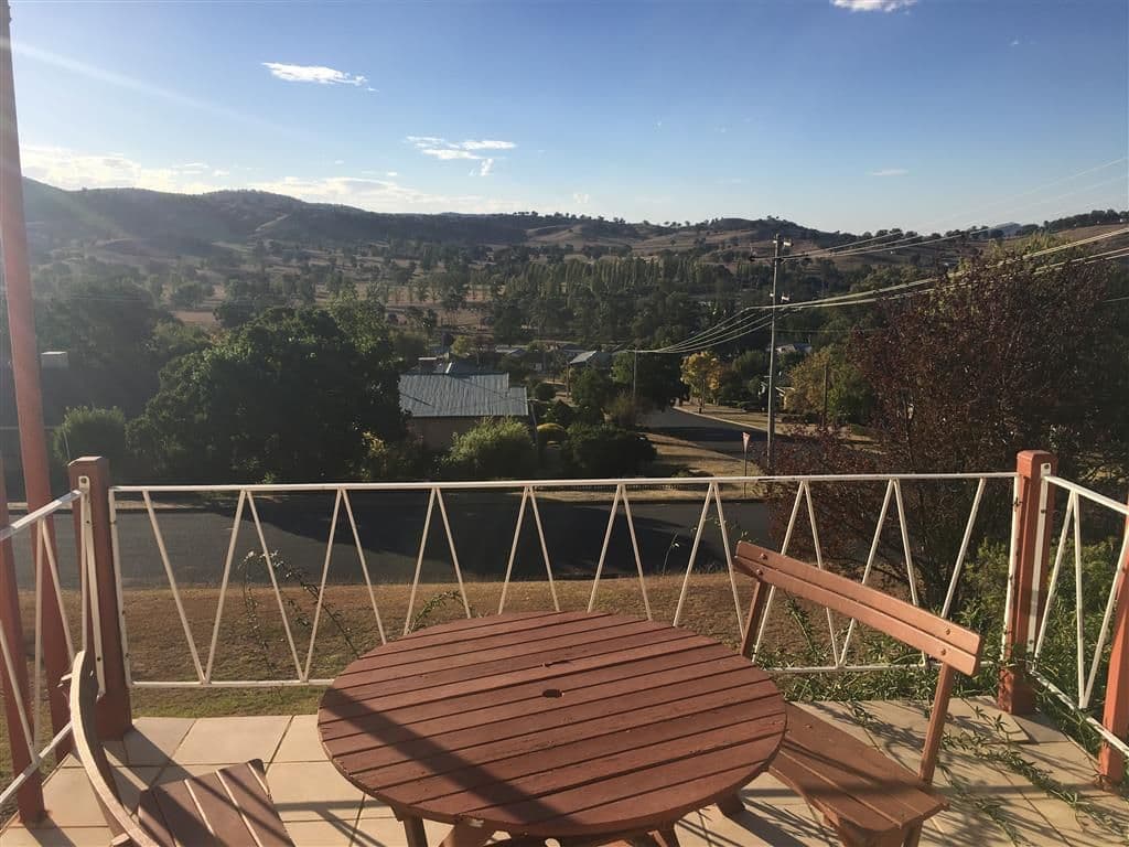 42 Clarke Street, Tumut - Thumbnail 2