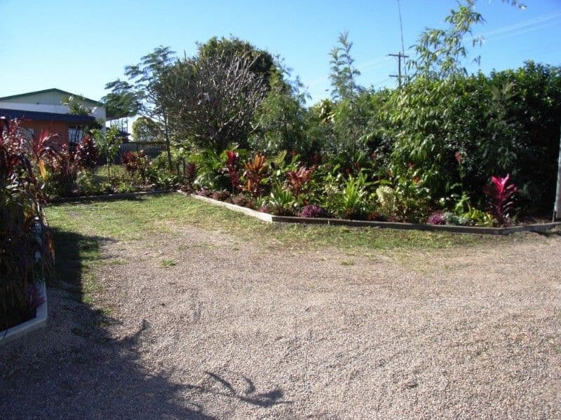 153 Bedford Road, ANDERGROVE QLD 4740, Andergrove - Thumbnail 4