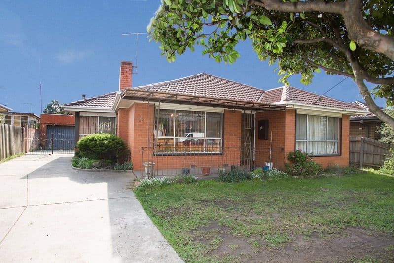 28 Bates Avenue, Thomastown VIC 3074, Thomastown - Image 1
