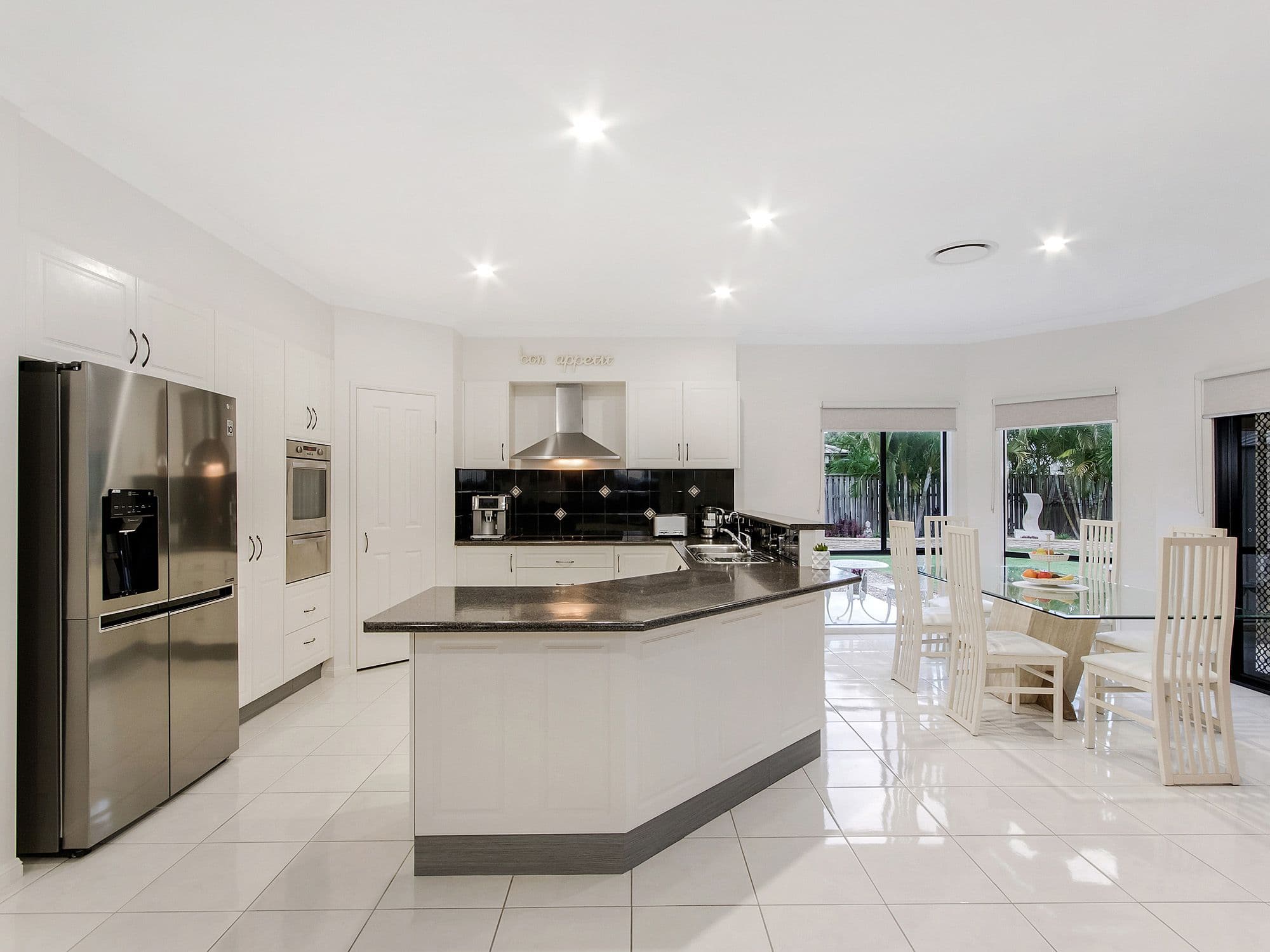 11 Villanova Avenue, Oxenford QLD 4210, Oxenford - Thumbnail 7