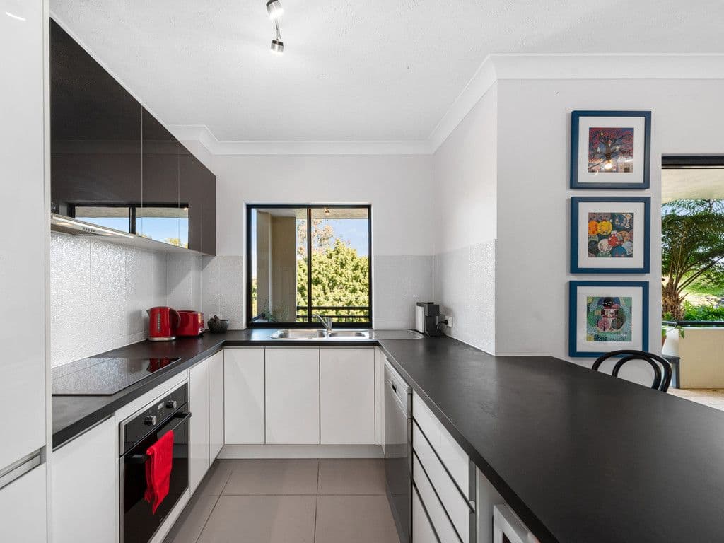 26 Paradise Street, Highgate Hill QLD 4101, Highgate Hill - Thumbnail 6
