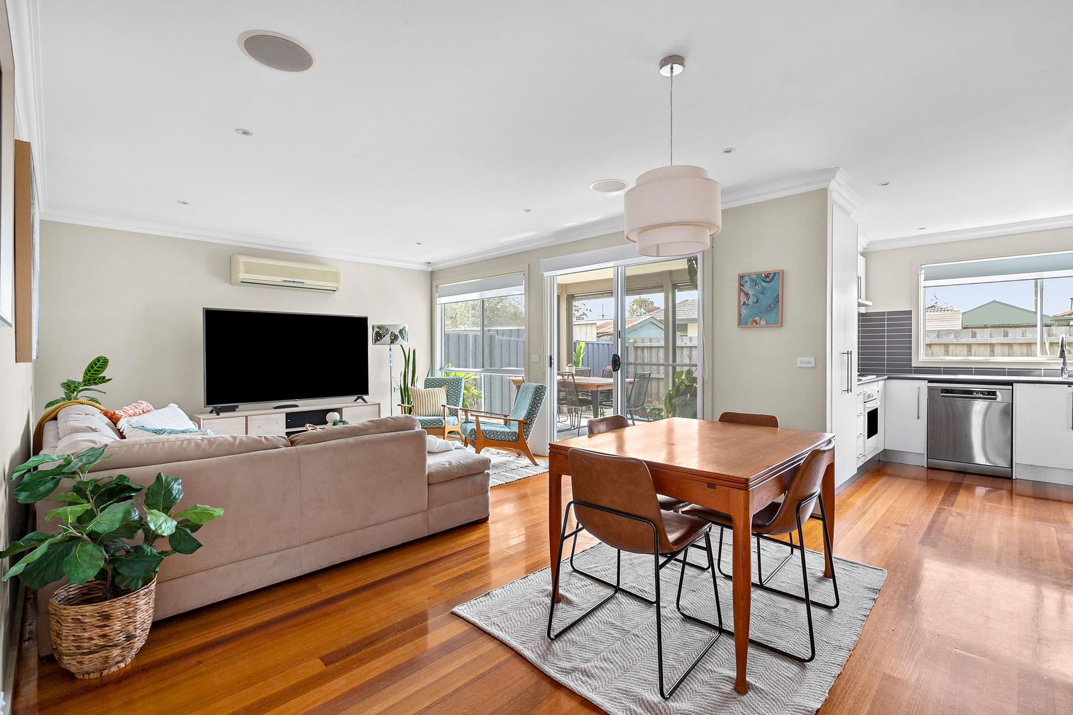 49 Whatley Street, Carrum VIC 3197, Carrum - Thumbnail 2