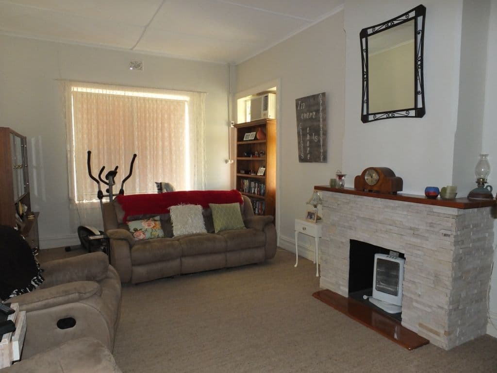 10 Lindsay Terrace, KADINA SA 5554, Kadina - Thumbnail 4