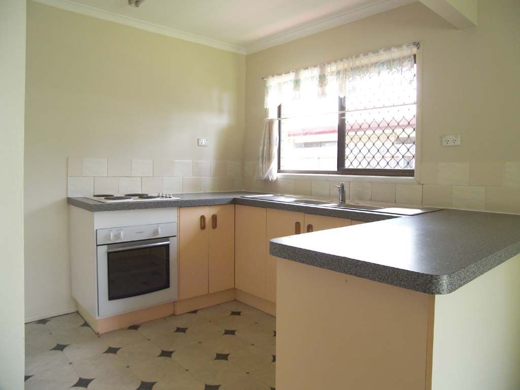16 Orchid Drive, BEAUDESERT QLD 4285, Beaudesert - Thumbnail 2
