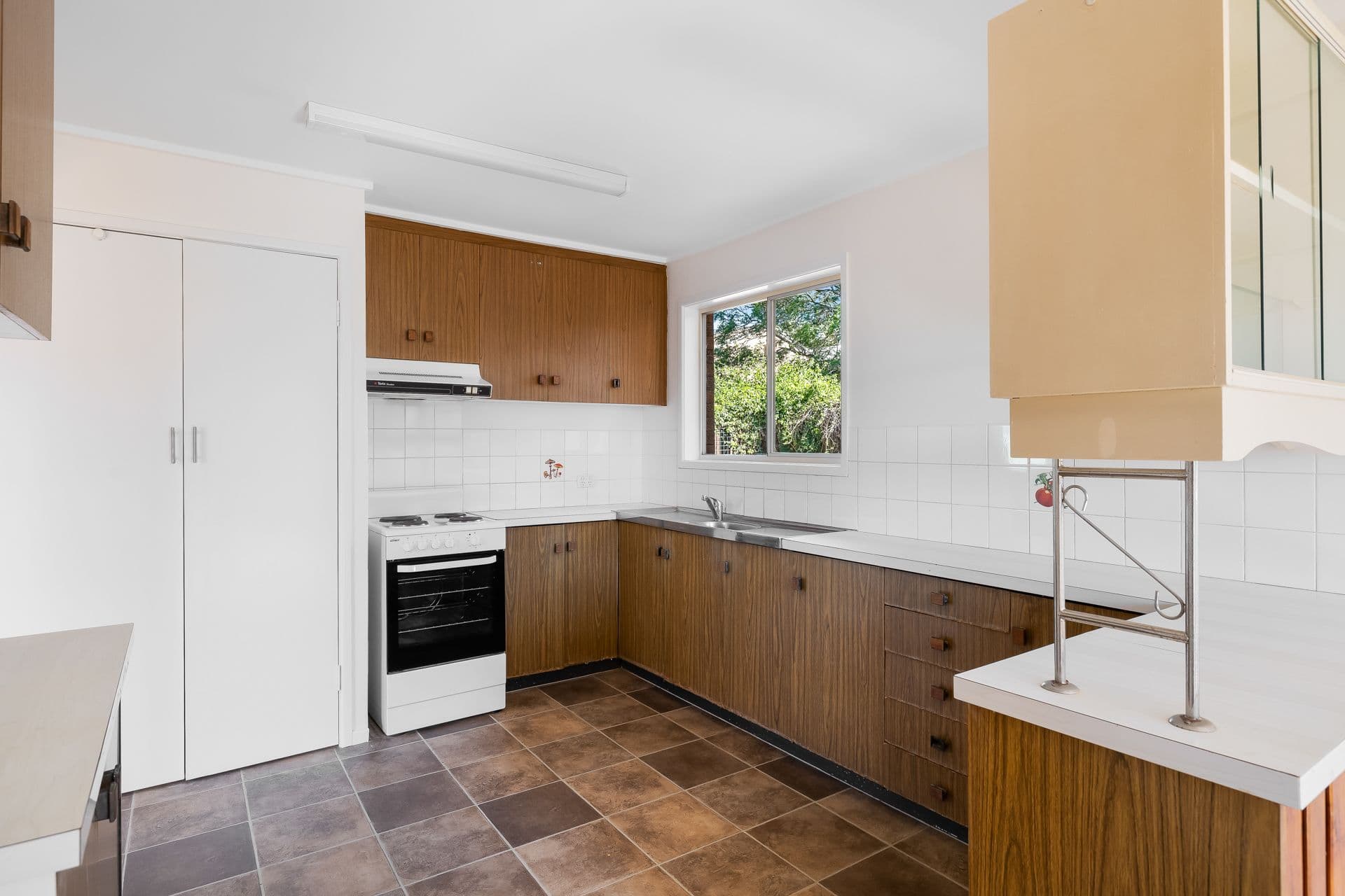 184 Tor Street, Rockville QLD 4350, Rockville - Thumbnail 4
