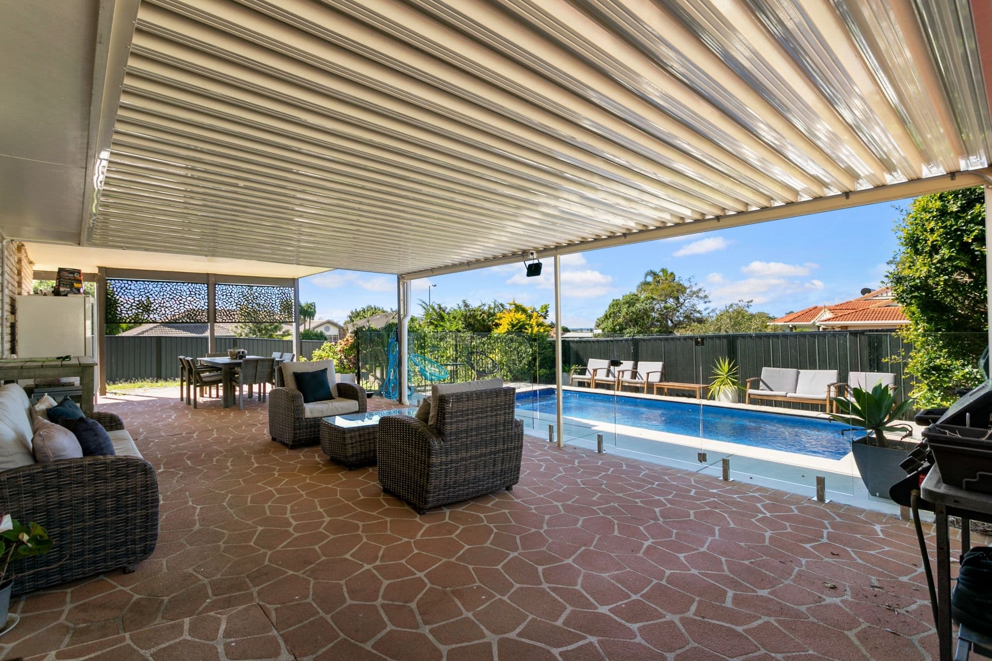 17 Brisbane Crescent, Deception Bay QLD 4508, Deception Bay - Thumbnail 2
