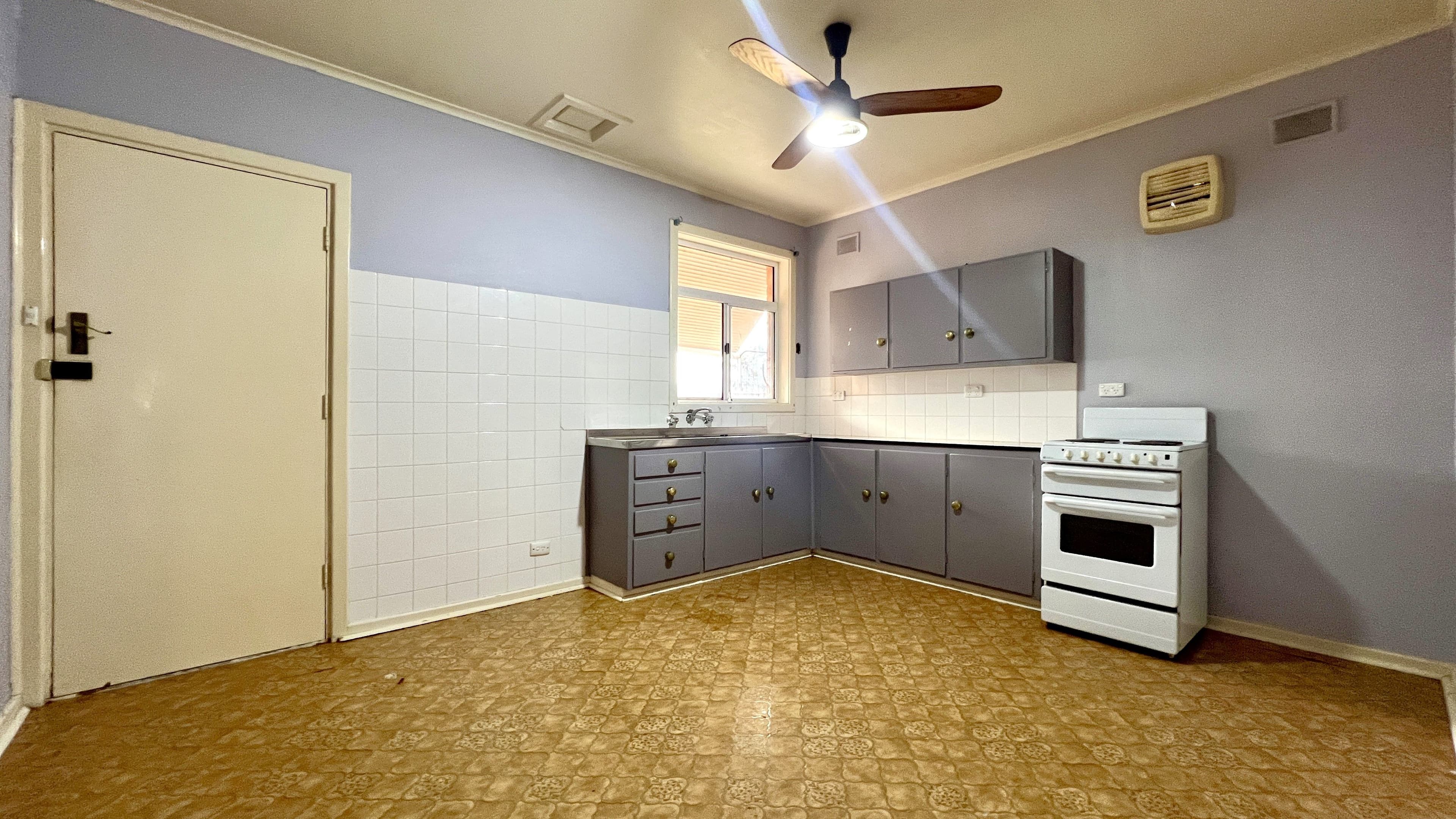 58 Bevan Crescent, Whyalla Stuart SA 5608, Whyalla Stuart - Thumbnail 2