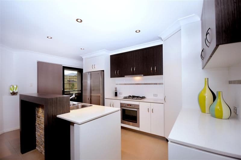 16 Moorina Drive, HARRISTOWN QLD 4350, Harristown - Thumbnail 3