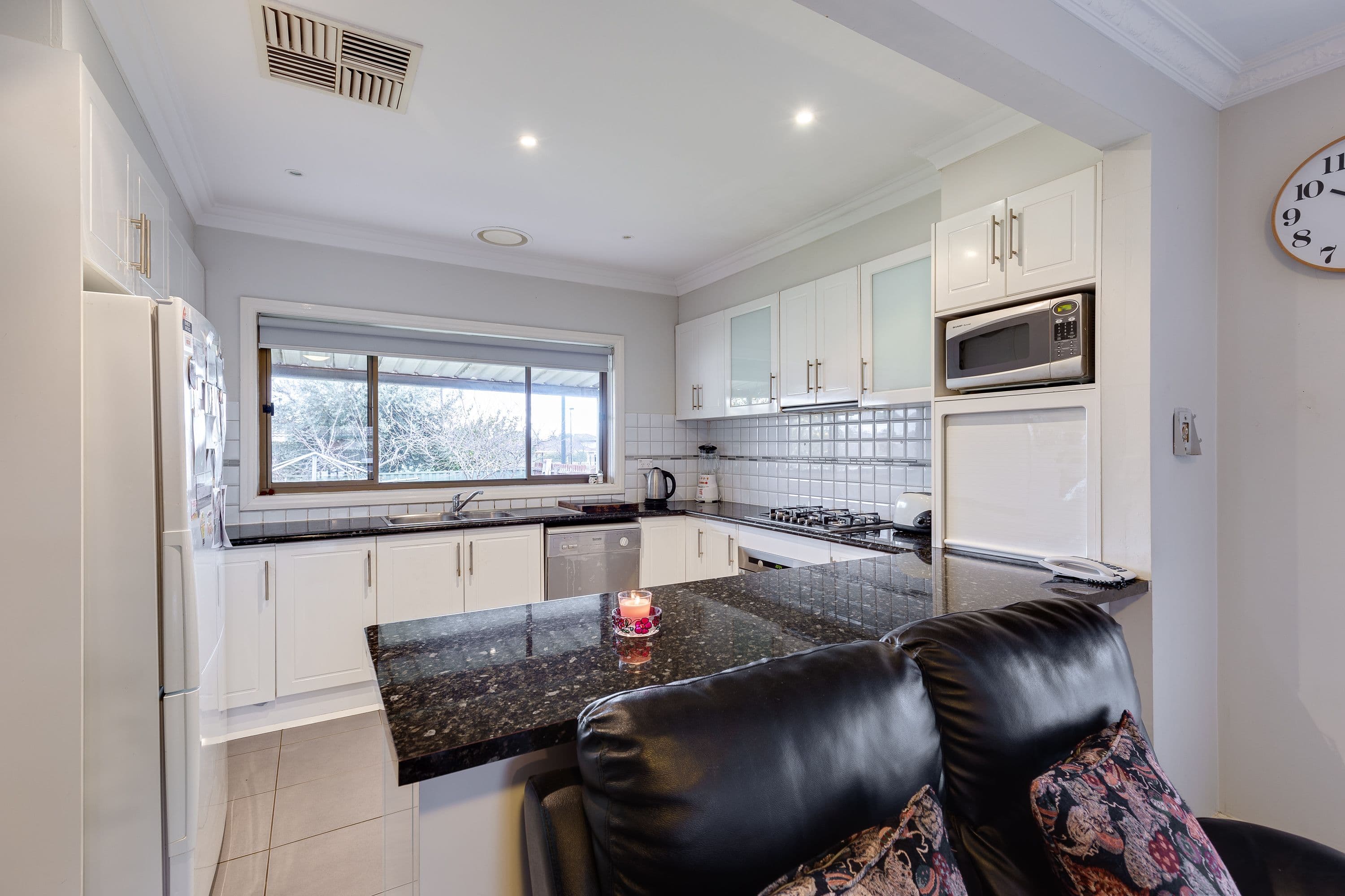 35 Kinlora Avenue, Epping VIC 3076, Epping - Thumbnail 3
