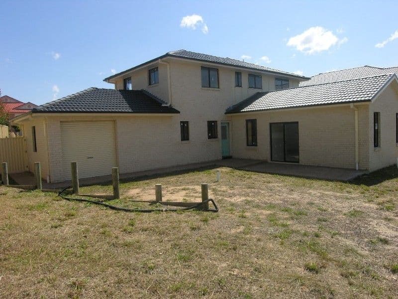42 Foxtail Crescent, WOONGARRAH NSW 2259, Woongarrah - Thumbnail 2