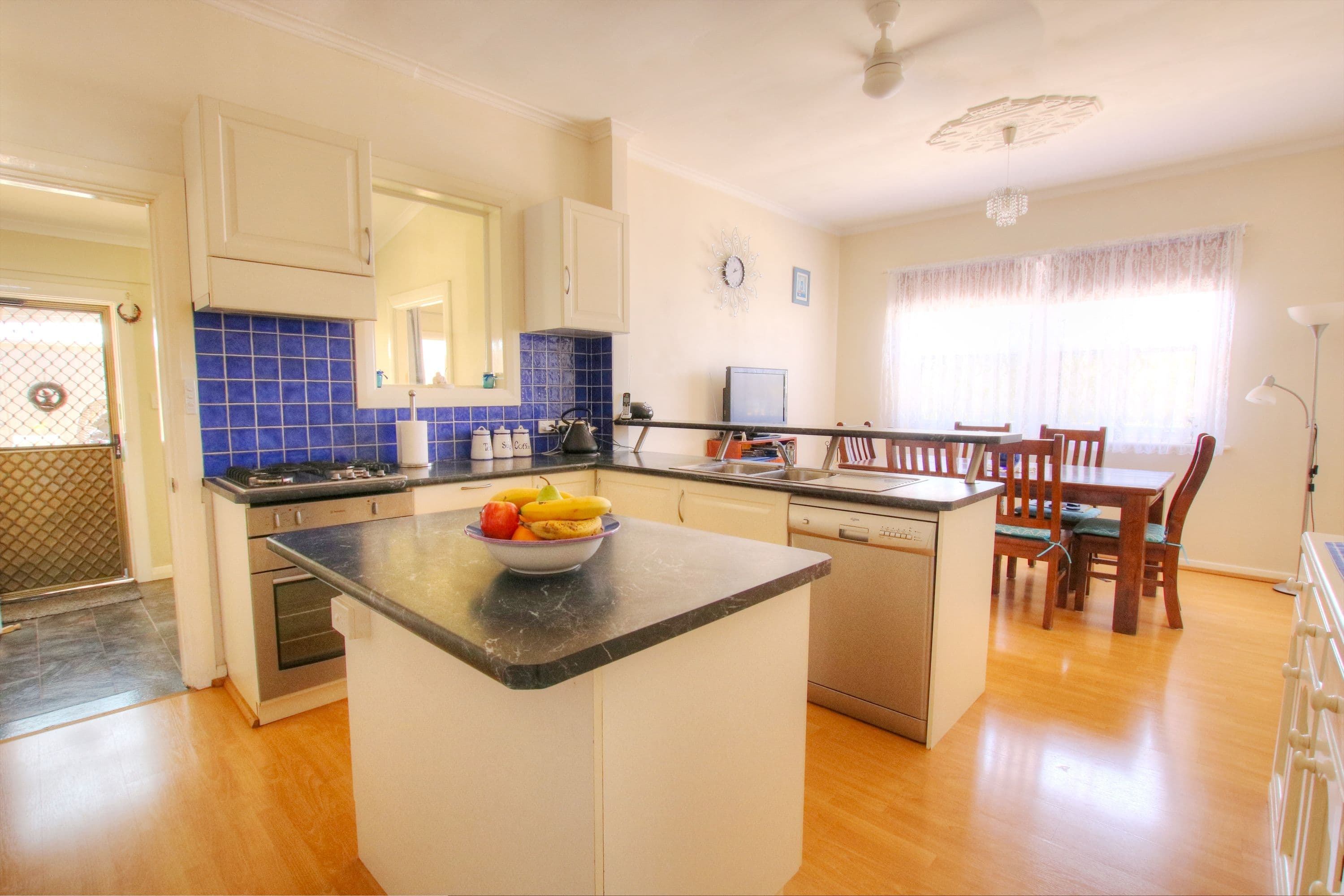 21 Fourth Street, Loxton SA 5333, Loxton - Thumbnail 5