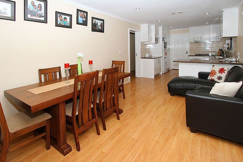 25 Boyle Crescent, MILL PARK VIC 3082, Mill Park - Thumbnail 3