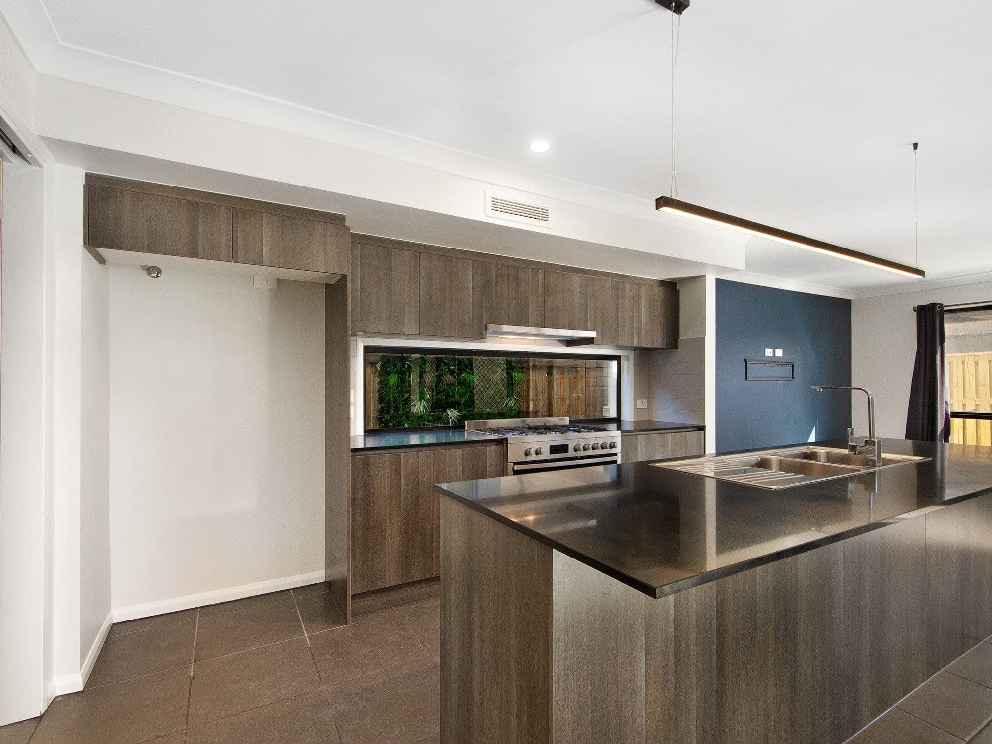 14 Dales Way, Coomera QLD 4209, Coomera - Thumbnail 2