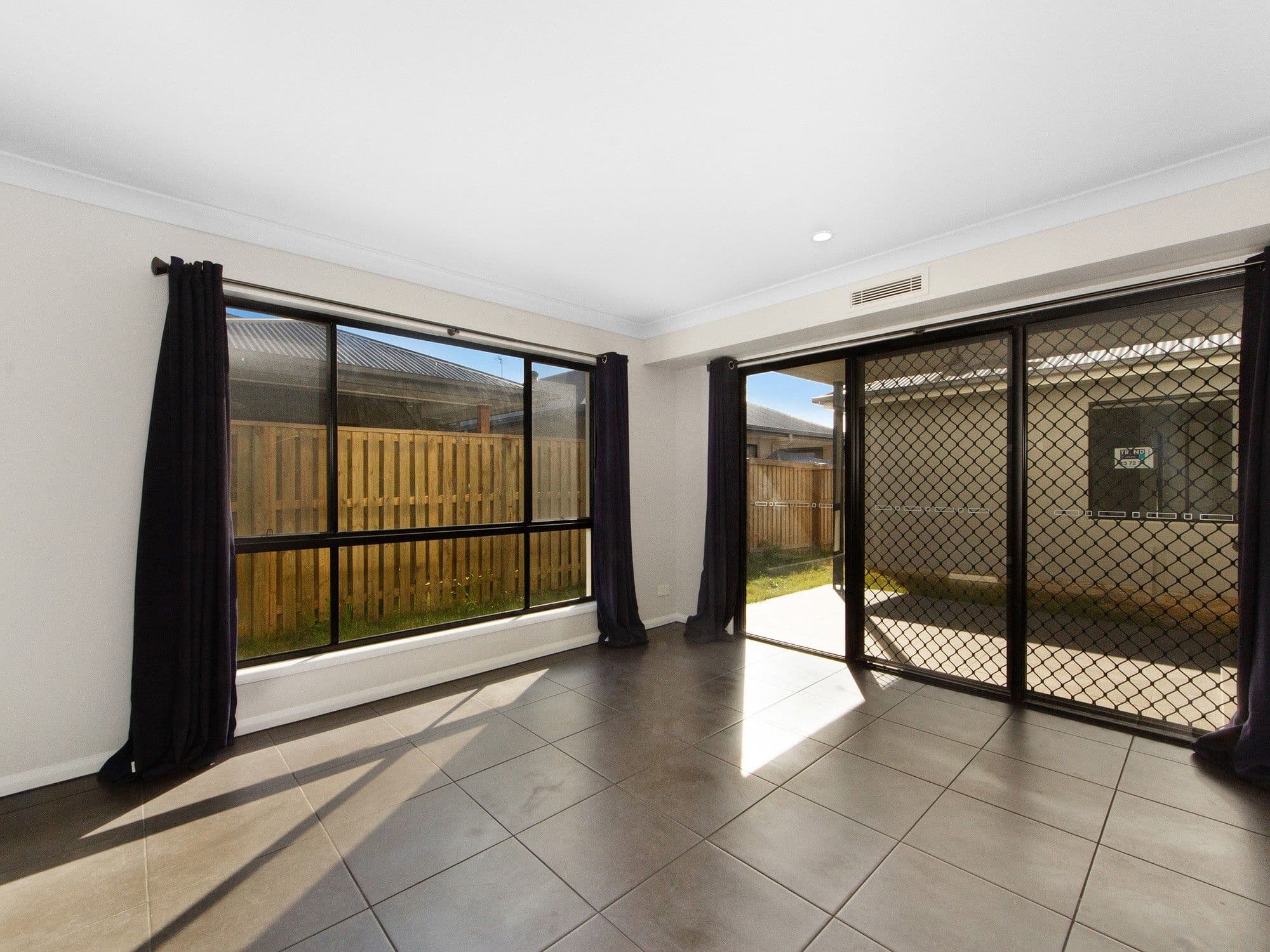 14 Dales Way, Coomera QLD 4209, Coomera - Thumbnail 5