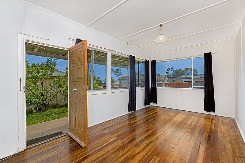1 Norton Avenue, KILLARNEY VALE NSW 2261, Killarney Vale - Thumbnail 2