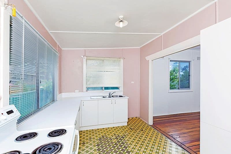 1 Norton Avenue, KILLARNEY VALE NSW 2261, Killarney Vale - Thumbnail 3