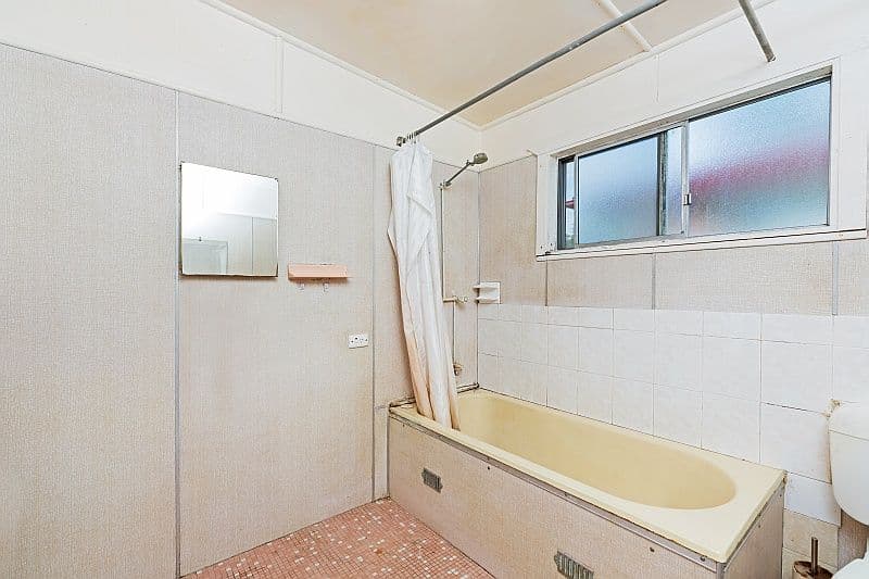 1 Norton Avenue, KILLARNEY VALE NSW 2261, Killarney Vale - Thumbnail 4