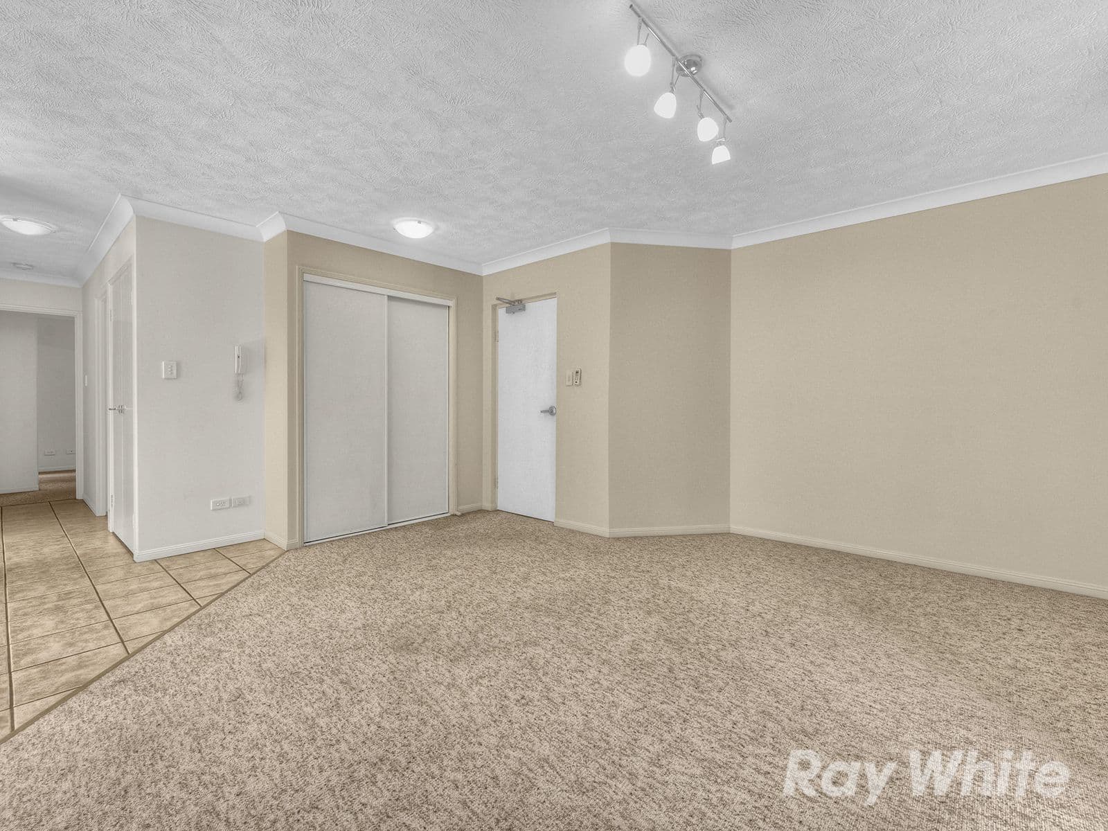 29 Denman Street, Alderley QLD 4051, Alderley - Thumbnail 2