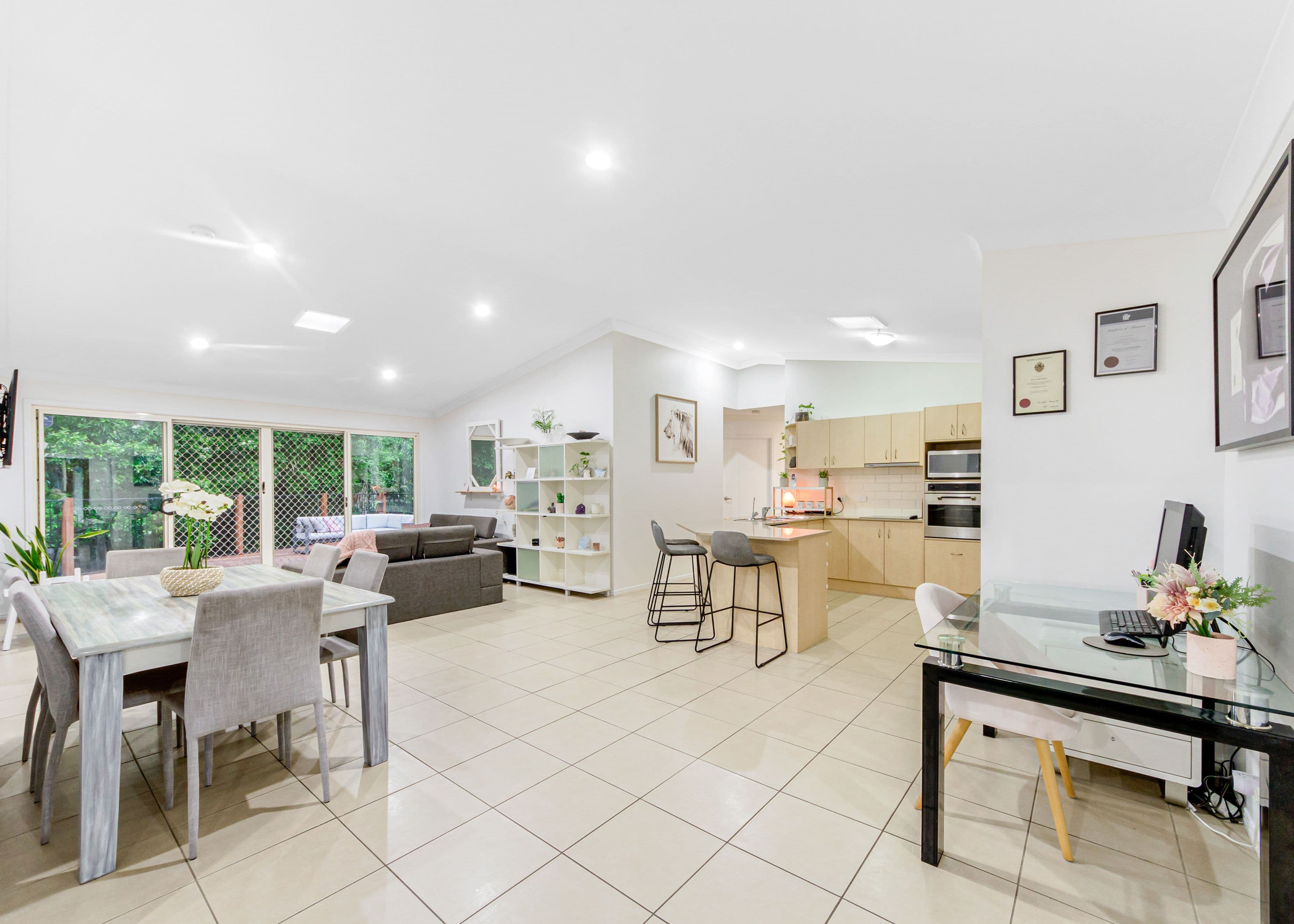 94 Roberts Drive, Maudsland QLD 4210, Maudsland - Thumbnail 5
