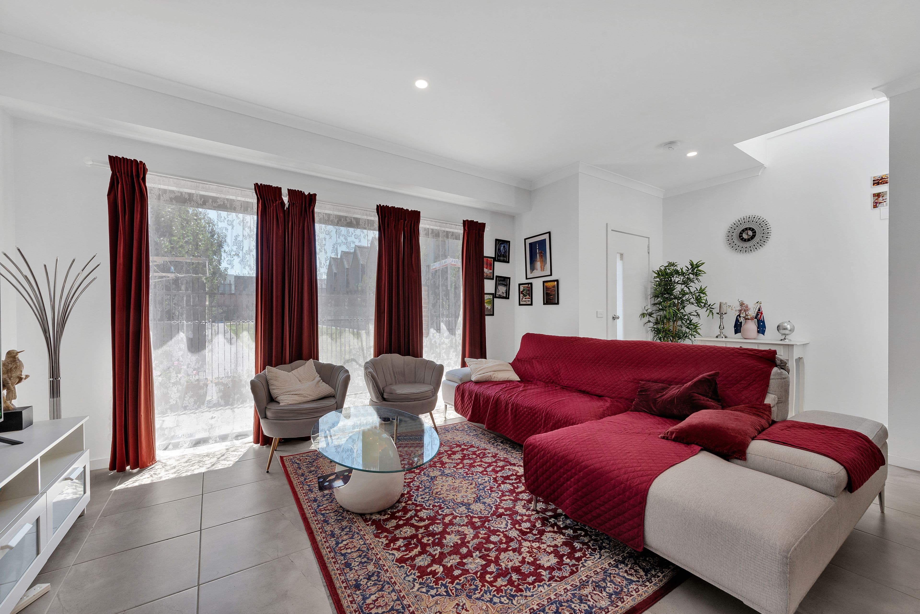 8 Patena Walk, Pakenham VIC 3810, Pakenham - Thumbnail 5