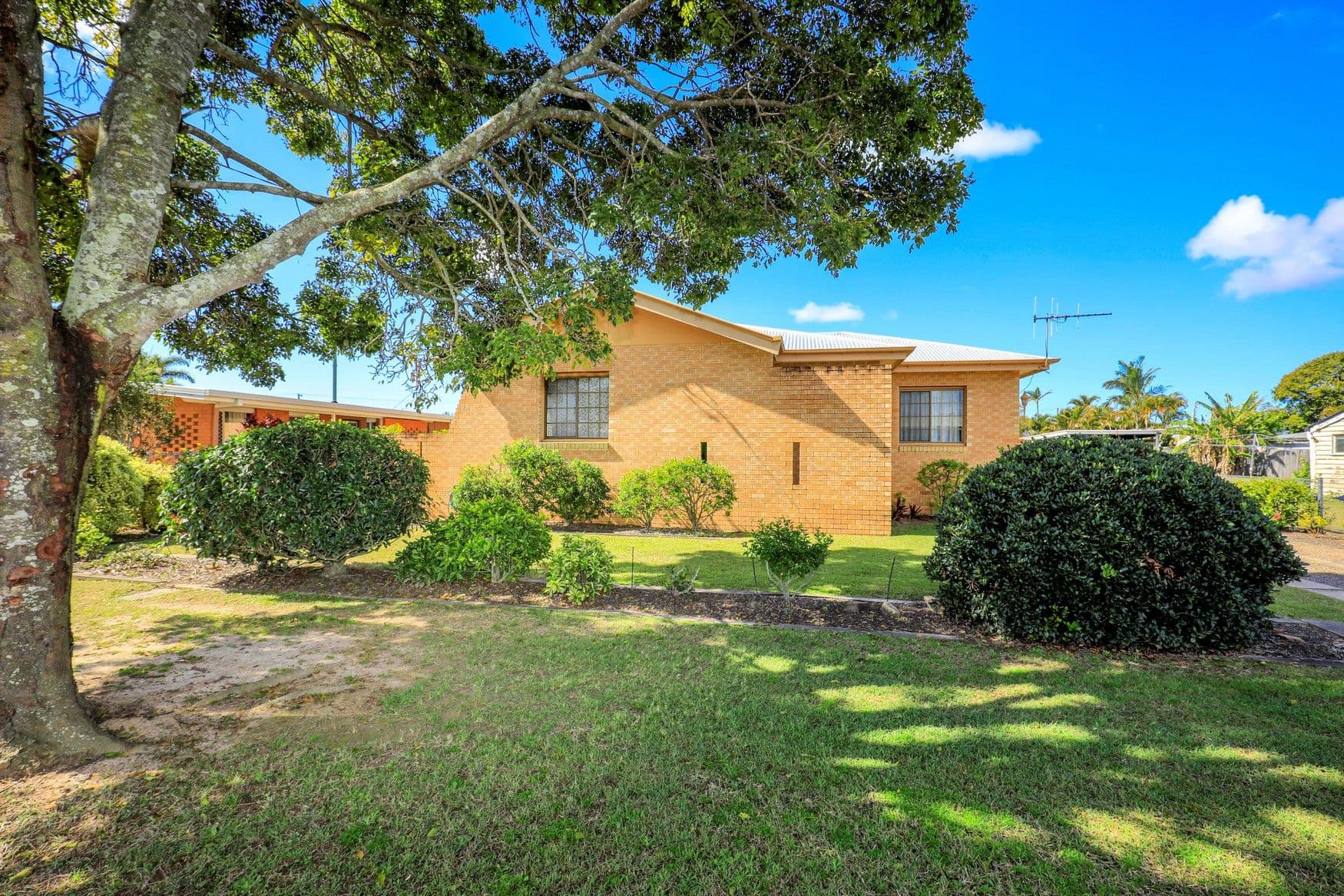 7 Anderson Street, Avenell Heights QLD 4670, Avenell Heights - Thumbnail 4