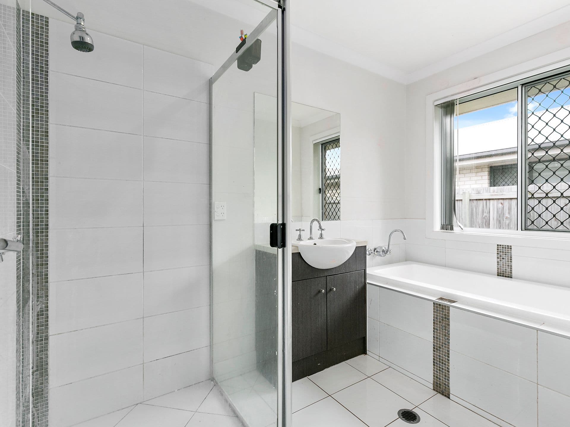 6 Mitchell Street, Redbank Plains QLD 4301, Redbank Plains - Thumbnail 5