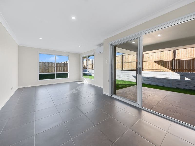 70 Southwood Circuit, Yarrabilba QLD 4207, Yarrabilba - Thumbnail 3