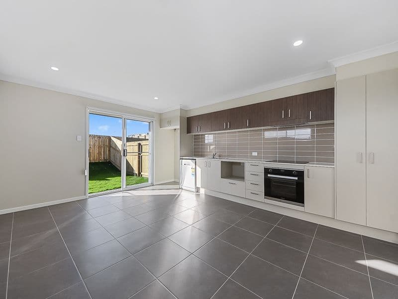 70 Southwood Circuit, Yarrabilba QLD 4207, Yarrabilba - Thumbnail 7