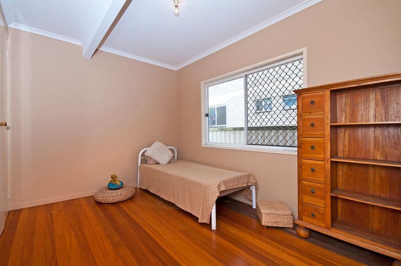 184 Jefferson Lane, PALM BEACH QLD 4221, Palm Beach - Thumbnail 7