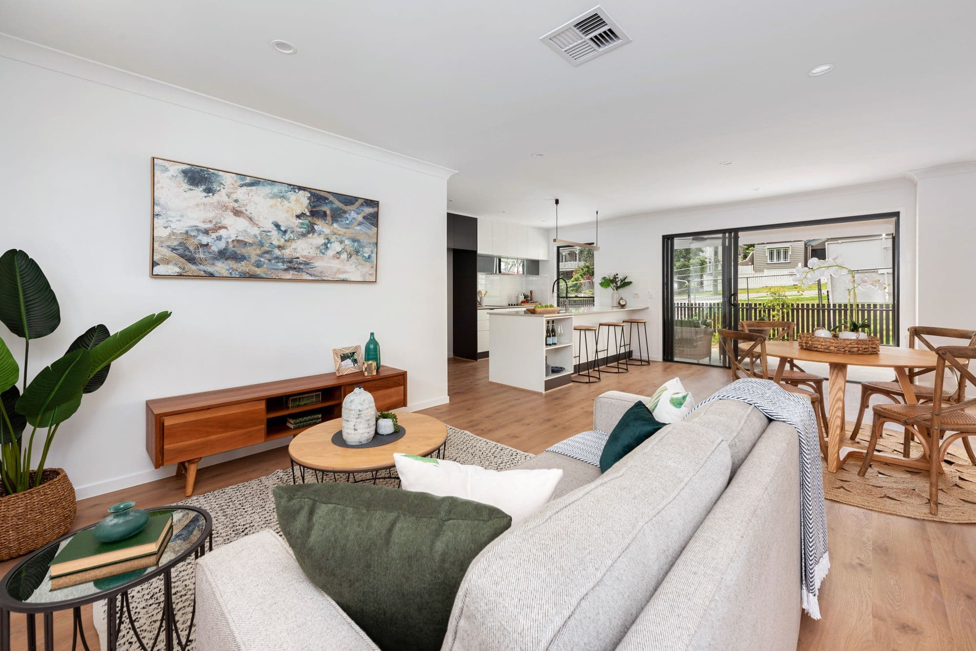 21 Noble Street, Camp Hill QLD 4152, Camp Hill - Image 1