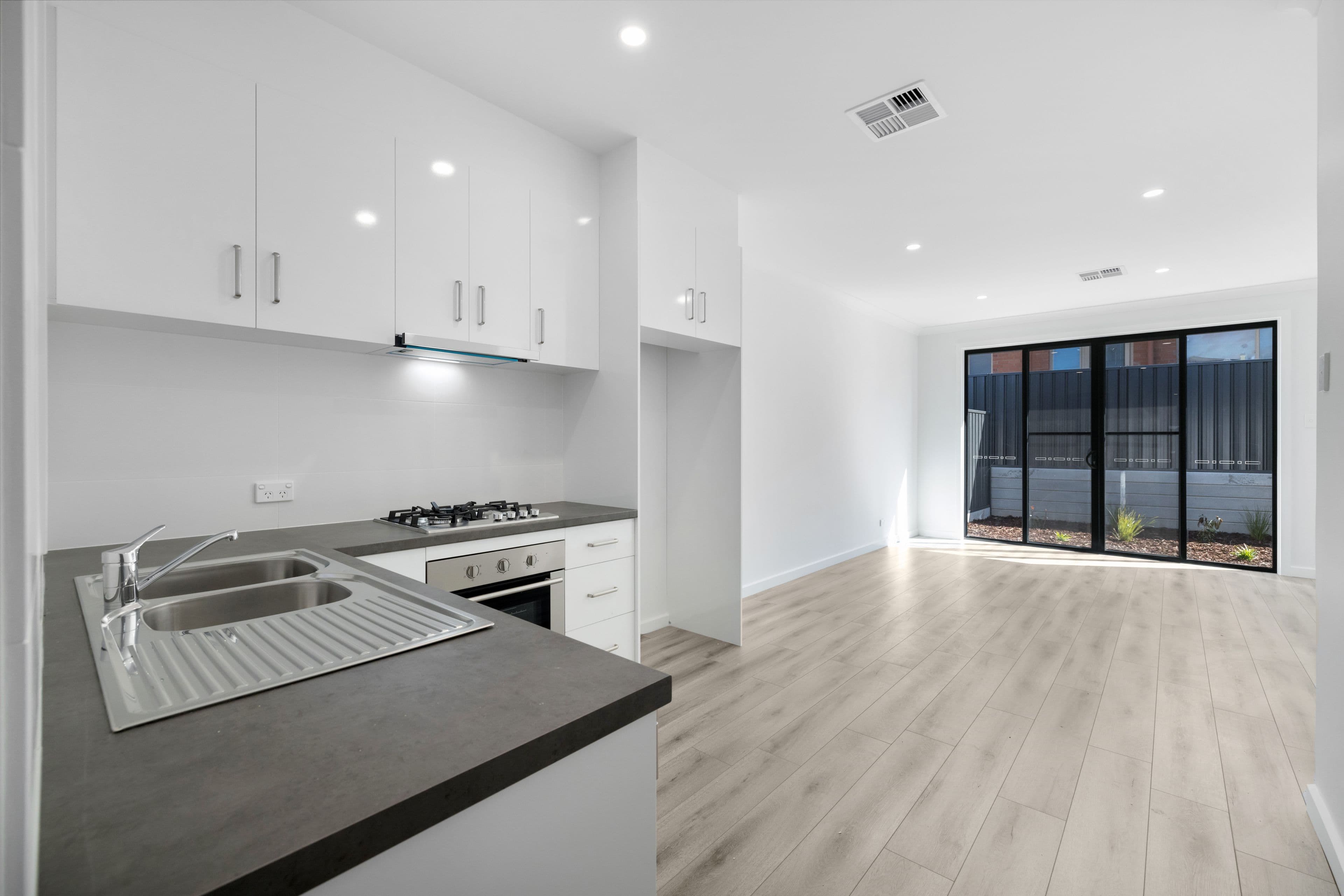 14 Whittaker Drive, Modbury SA 5092, Modbury - Thumbnail 6