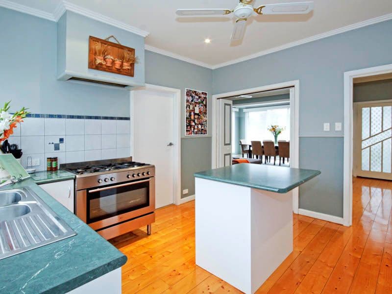 28 Sycamore Street, HAMLYN HEIGHTS VIC 3215, Hamlyn Heights - Thumbnail 2