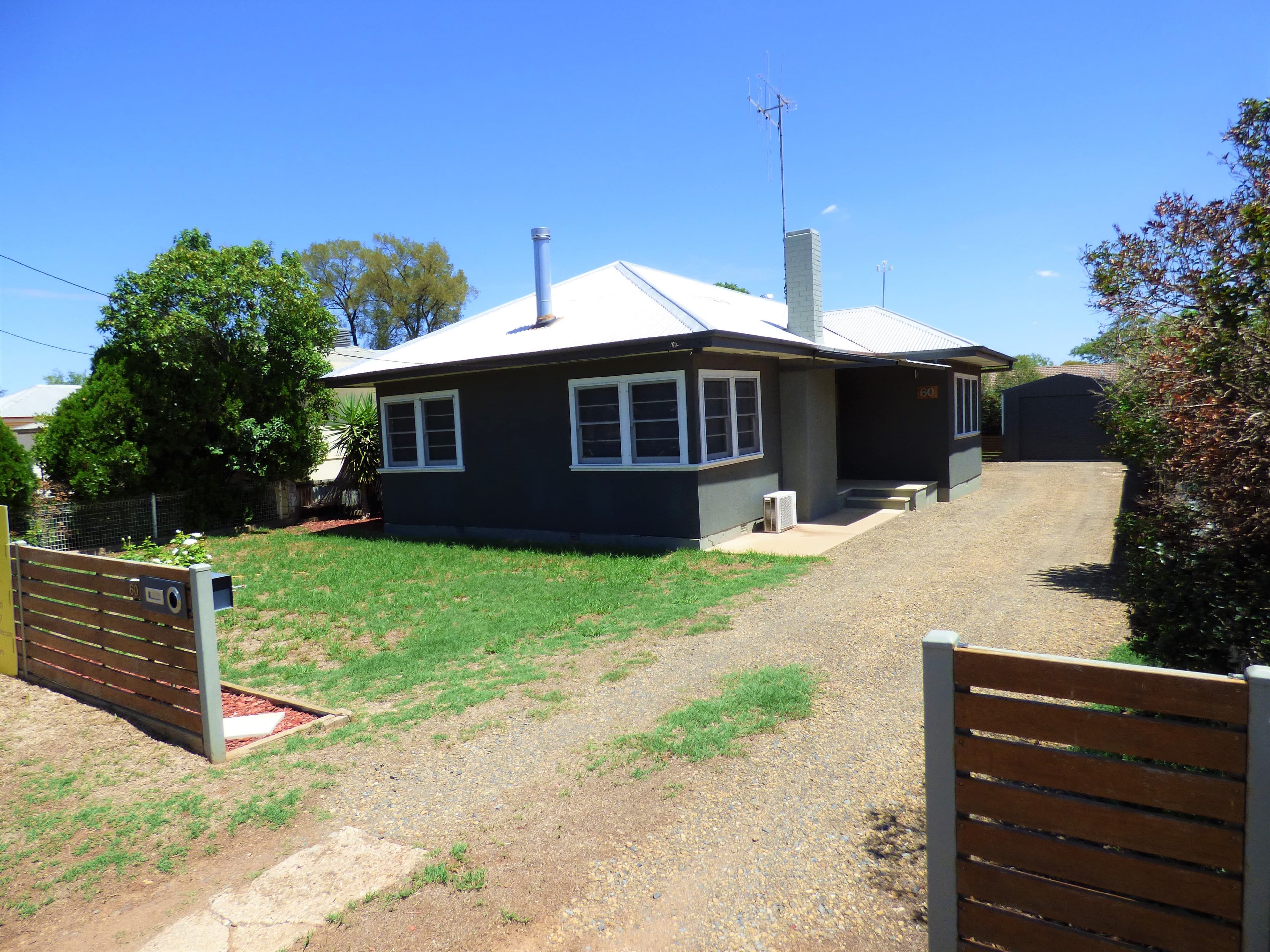 60 Farnell Street, Forbes NSW 2871, Forbes - Image 1