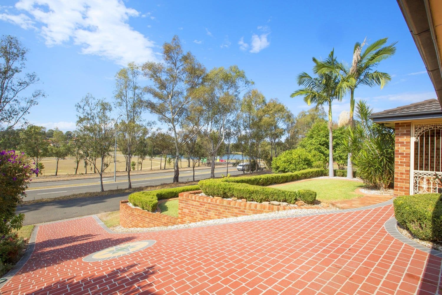 5 Mackenzie Avenue, Glenmore Park - Thumbnail 2