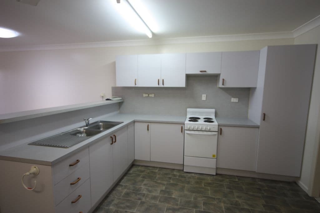 86 Wilmington Street, AYR QLD 4807, Ayr - Thumbnail 2