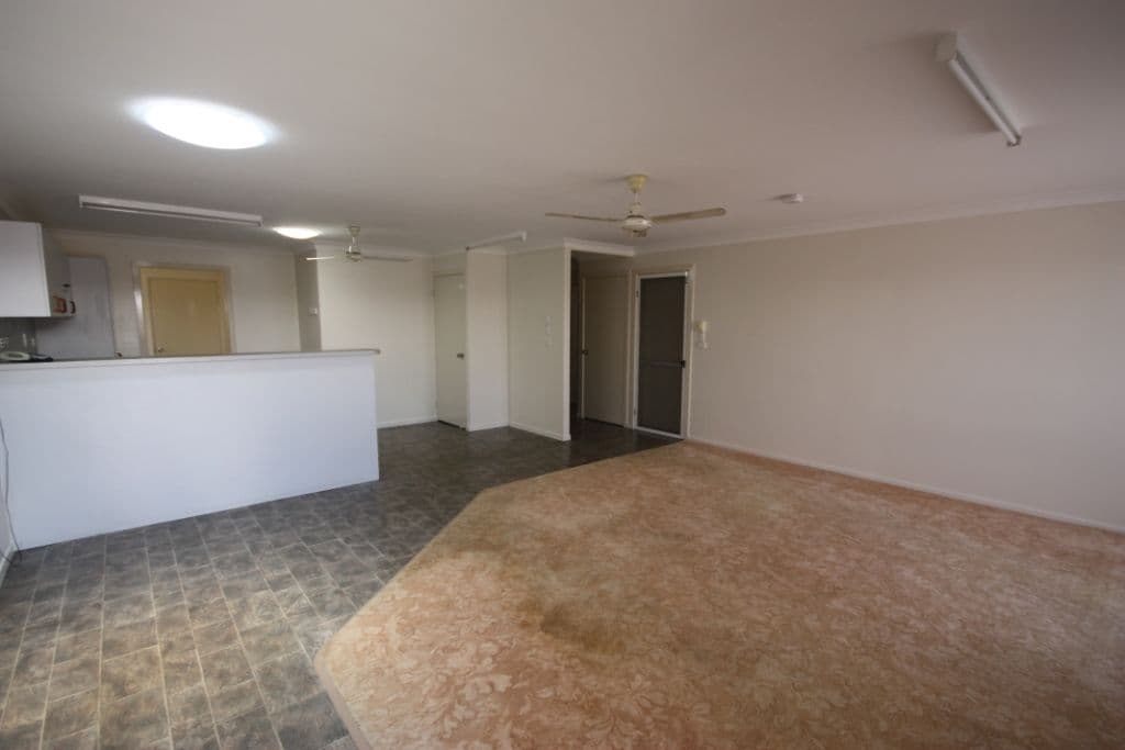 86 Wilmington Street, AYR QLD 4807, Ayr - Thumbnail 3