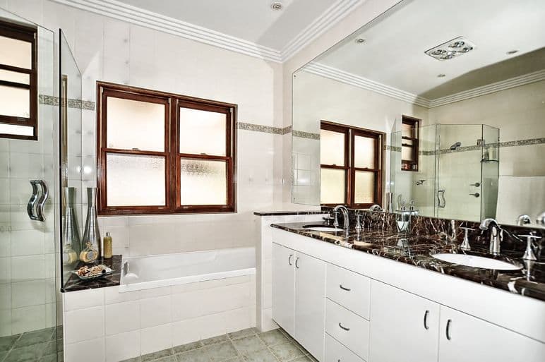 7  Roslyn Street, LANE COVE NSW 2066, Lane Cove - Thumbnail 6