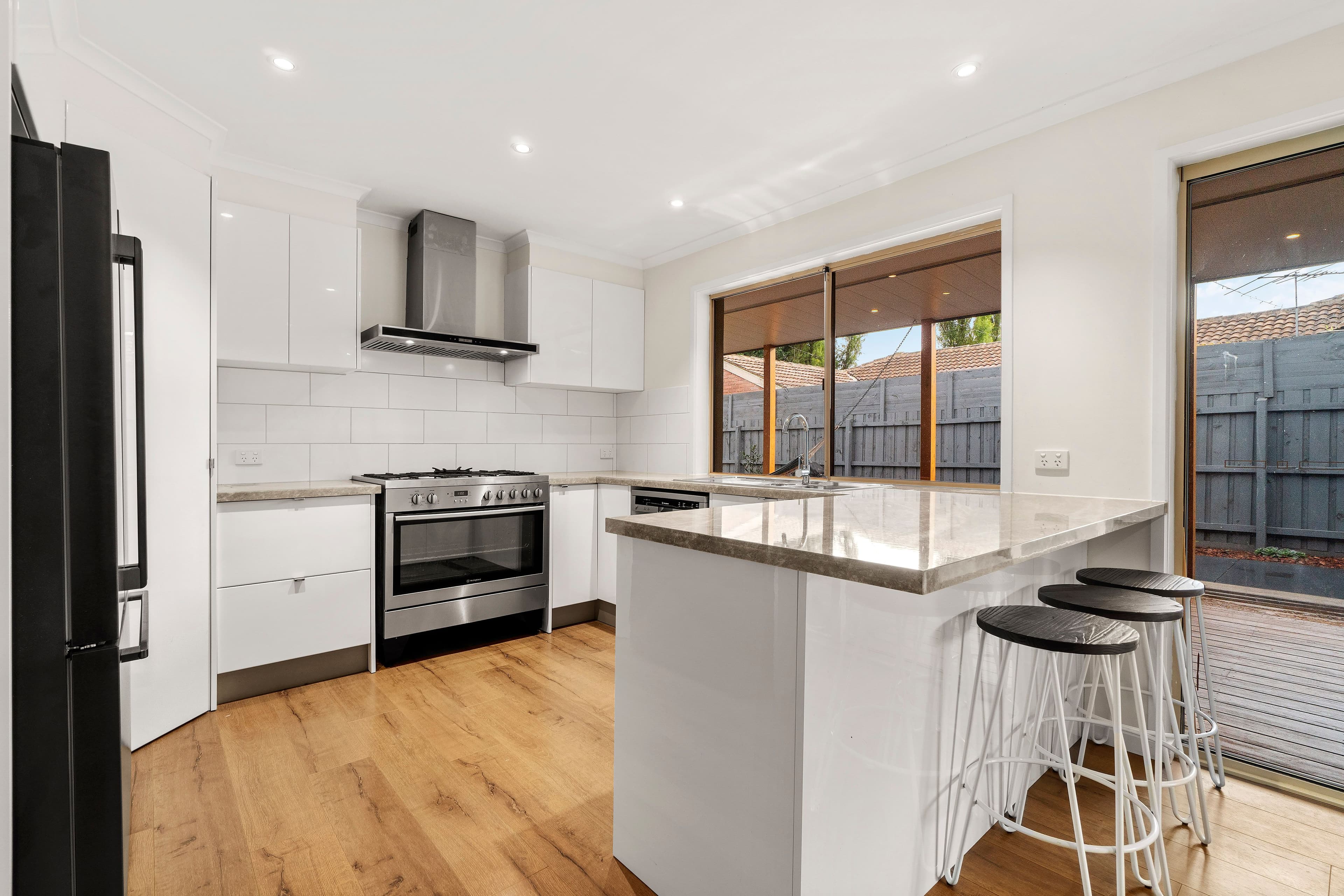 17 Jacob Drive, Rowville VIC 3178, Rowville - Thumbnail 3
