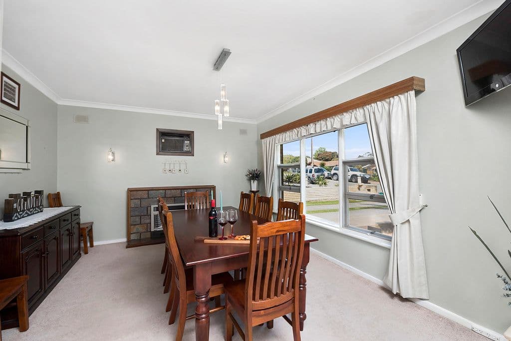 16 Atkins Crescent, Morphett Vale SA 5162, Morphett Vale - Thumbnail 3