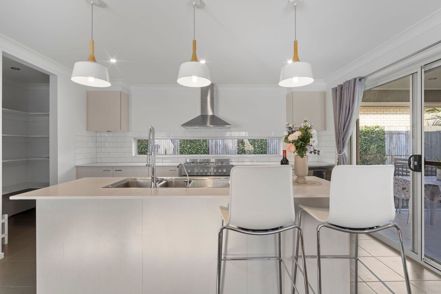 37 Kourounis Street, Logan Reserve QLD 4133, Logan Reserve - Thumbnail 3