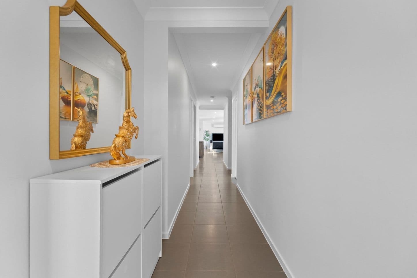 37 Kourounis Street, Logan Reserve QLD 4133, Logan Reserve - Thumbnail 6