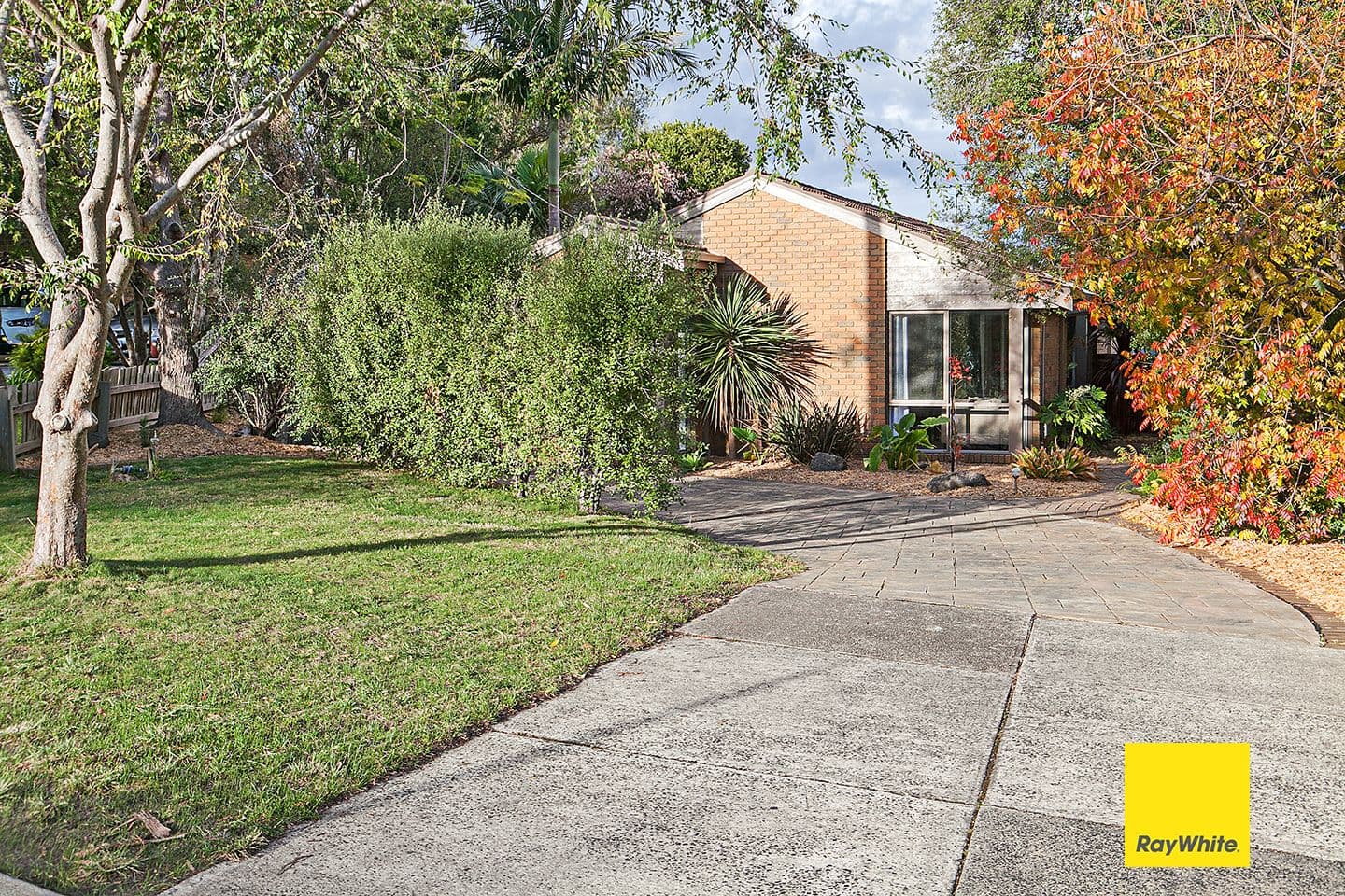 6 Danielle Court, Langwarrin VIC 3910, Langwarrin - Thumbnail 2