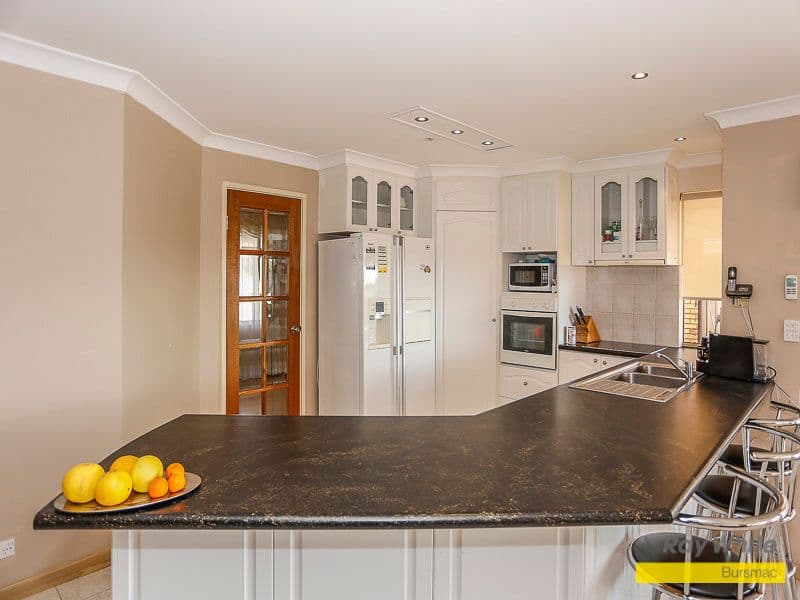 71 Bermuda Drive, Ballajura WA 6066, Ballajura - Thumbnail 3